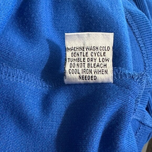 Fashion Classics Top Women’s XL Blue Embroidered Floral Long Sleeve Holiday - Picture 6 of 9